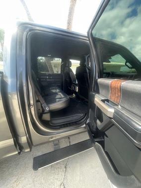 2015 Ford F-150 Platinum