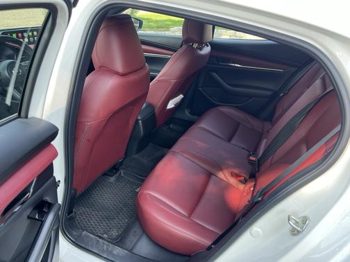2023 Mazda Mazda3 2.5 S Premium