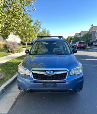 Blue 2015 Subaru Forester 2.5i