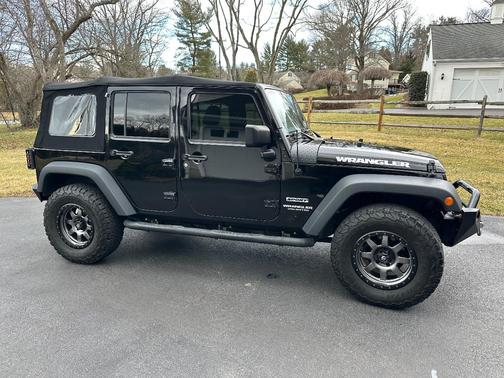 Black 2017 Jeep Wrangler Unlimited Sport
