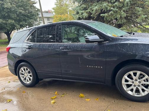 Blue 2018 Chevrolet Equinox LT