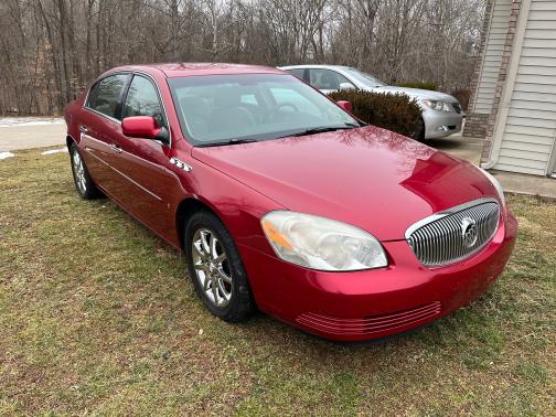 Photo 1 of 12 of 2007 Buick Lucerne CXL