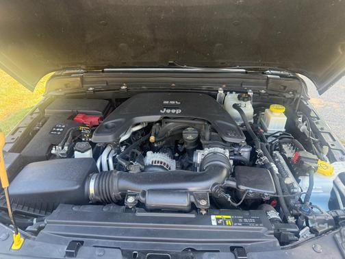 Black 2020 Jeep Gladiator Overland
