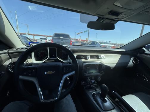 2015 Chevrolet Camaro 2LT