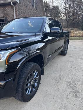 2023 Toyota Tundra Platinum