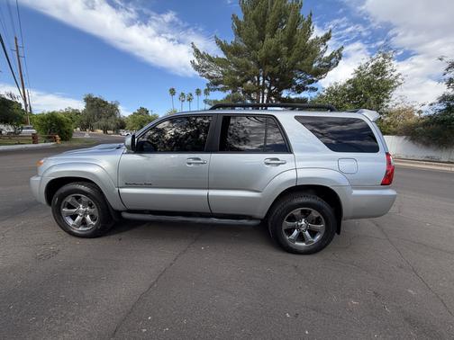 Gray 2007 Toyota 4Runner Sport
