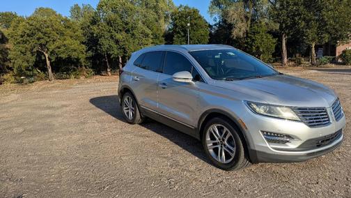 Silver 2017 Lincoln MKC Reserve