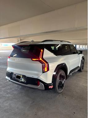 2024 Kia EV9 GT-Line