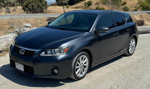 2011 Lexus CT 200h Premium