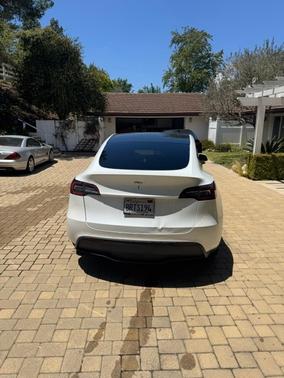 White 2020 Tesla Model Y Long Range