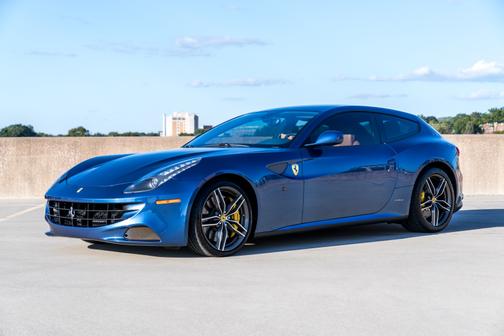 2014 Ferrari FF Base