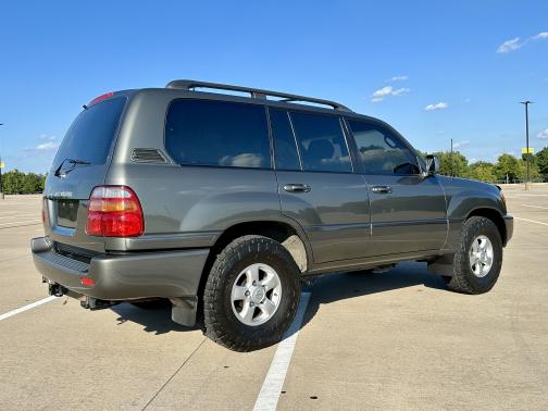 2000 Toyota Land Cruiser Base