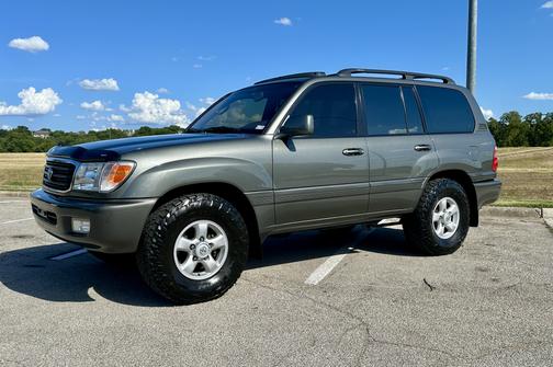 2000 Toyota Land Cruiser Base