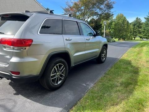 Silver 2018 Jeep Grand Cherokee Limited