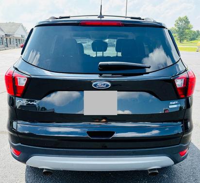 Black 2019 Ford Escape SEL
