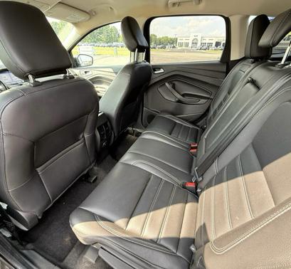 Black 2019 Ford Escape SEL