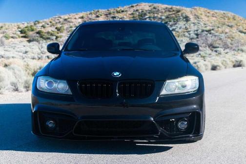 Black 2011 BMW 335 i