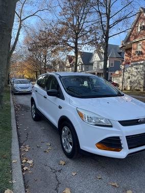 2016 Ford Escape S