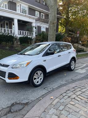 2016 Ford Escape S