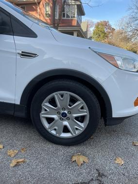 2016 Ford Escape S