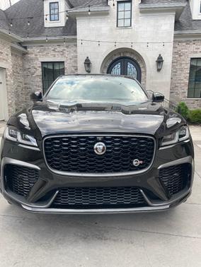 2022 Jaguar F-PACE SVR