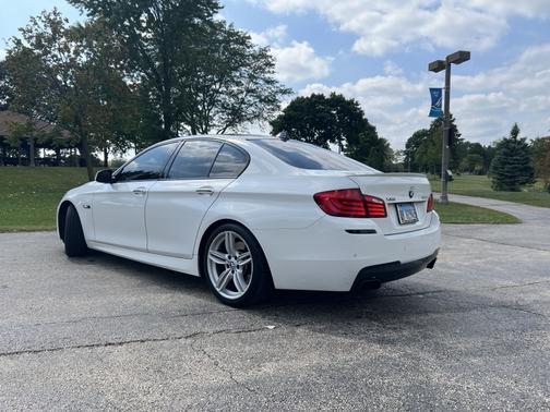 2013 BMW 550 i xDrive