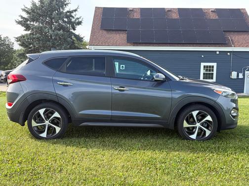 Gray 2016 Hyundai TUCSON Limited