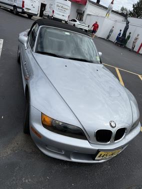 Silver 1997 BMW Z3 2.8 Roadster