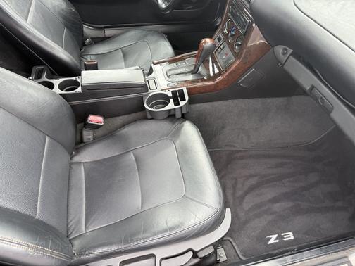 Silver 1997 BMW Z3 2.8 Roadster