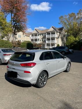 2019 Hyundai Elantra GT Base