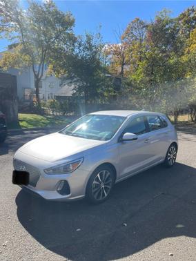 2019 Hyundai Elantra GT Base