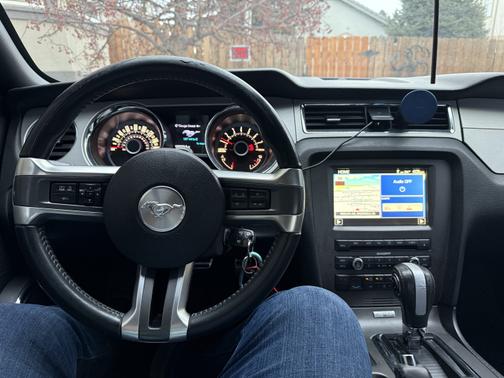 2013 Ford Mustang V6 Premium