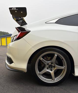 2019 Honda Civic Si Base w/Summer Tires