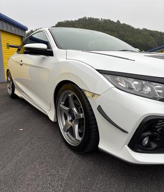 2019 Honda Civic Si Base w/Summer Tires