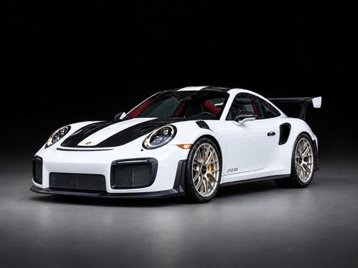 White 2018 Porsche 911 911 GT2 RS