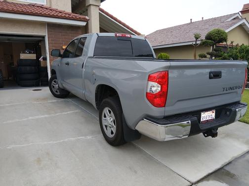 Gray 2019 Toyota Tundra SR5