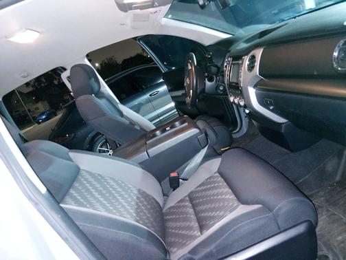 Gray 2019 Toyota Tundra SR5