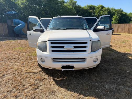 Beige 2007 Ford Expedition EL Limited