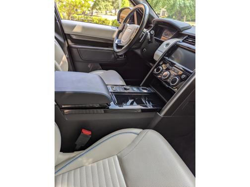 2018 Land Rover Discovery HSE LUXURY
