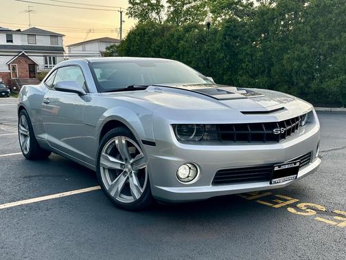 Silver 2010 Chevrolet Camaro 2SS