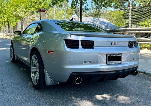 Silver 2010 Chevrolet Camaro 2SS