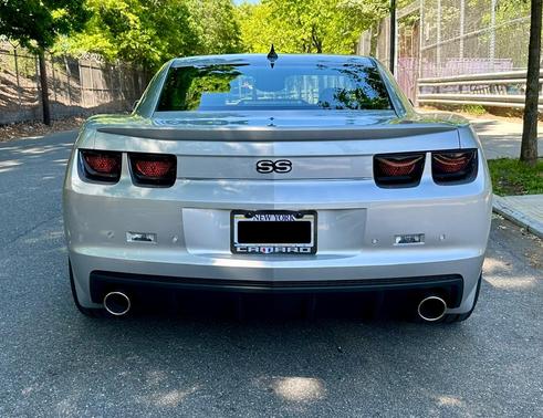 Silver 2010 Chevrolet Camaro 2SS
