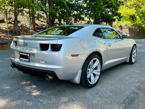Silver 2010 Chevrolet Camaro 2SS