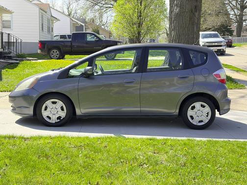 Gray 2013 Honda Fit Base