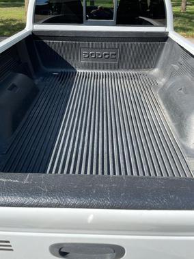 White 2000 Dodge Dakota SLT
