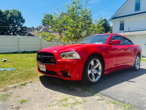 Red 2014 Dodge Charger R/T