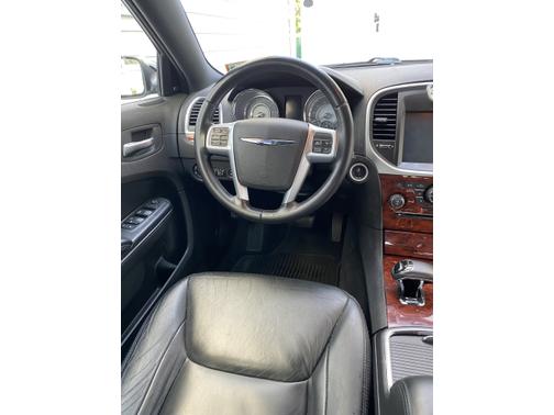 2012 Chrysler 300 Limited