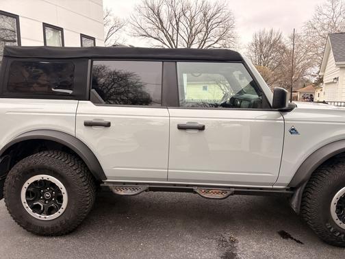 Gray 2022 Ford Bronco Black Diamond Advanced