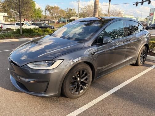 2023 Tesla Model X Base