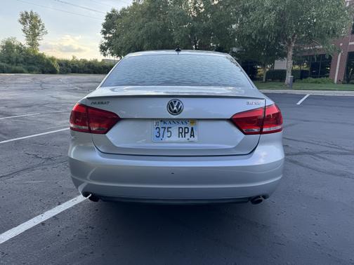 2013 Volkswagen Passat 3.6 SE